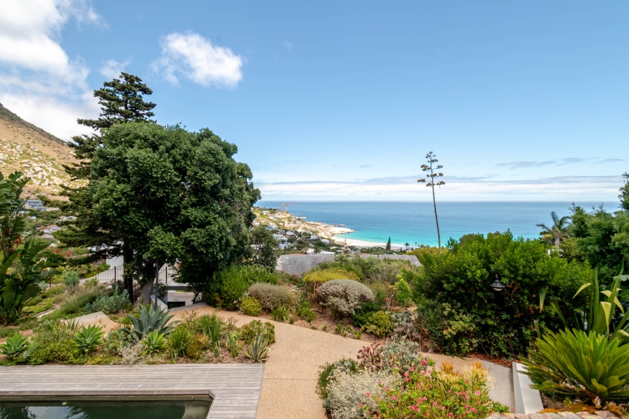 To Let 1 Bedroom Property for Rent in Llandudno Western Cape